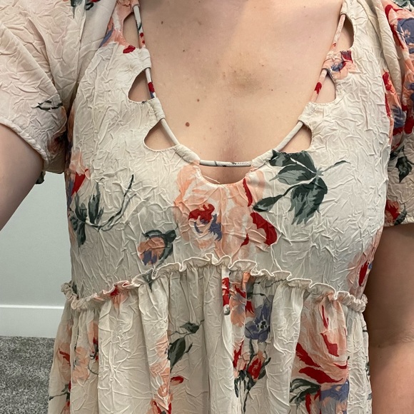 Lucky Brand, floral, sliming, size small blouse - Picture 2 of 7